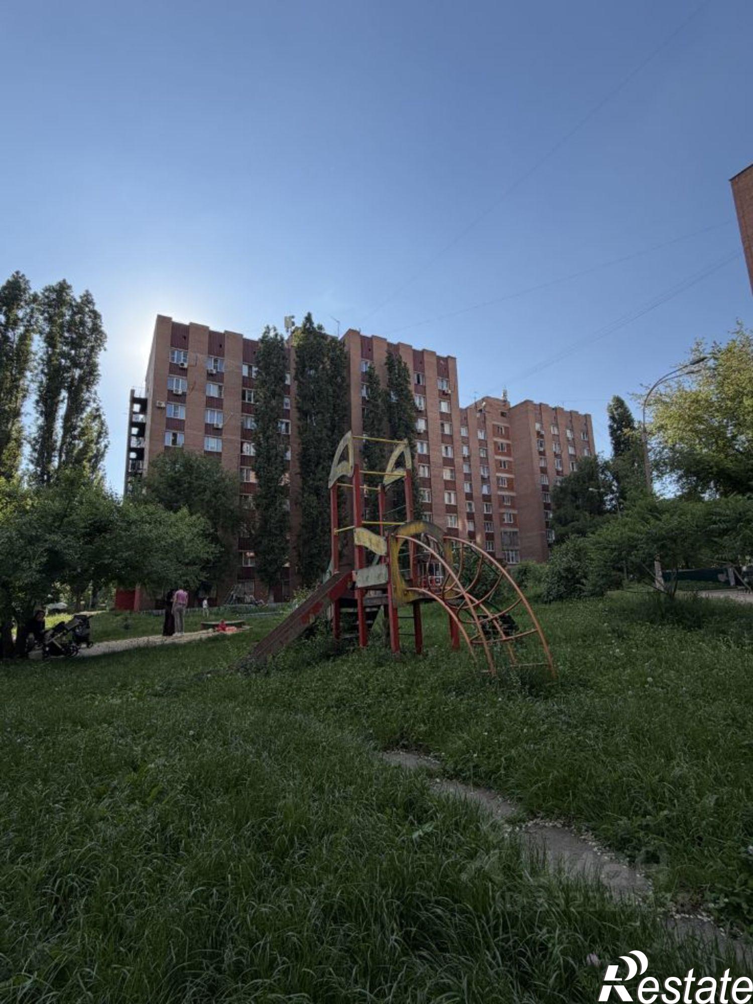 Сдать комнату за 10 000 рублей на ул Хользунова, 68