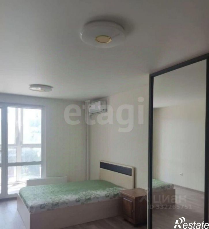 3-комн квартира Газовый пер, 15м,  д. 15м