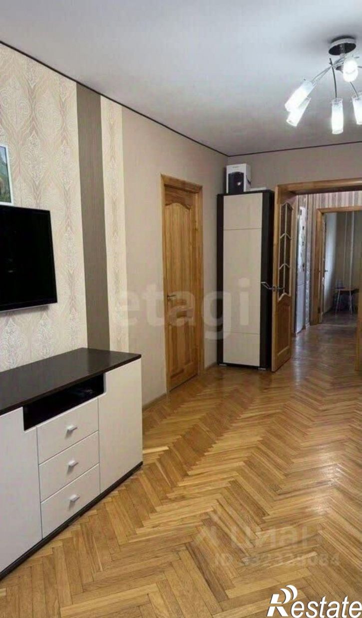 3-комн квартира ул Южно-Моравская, 34,  д. 34
