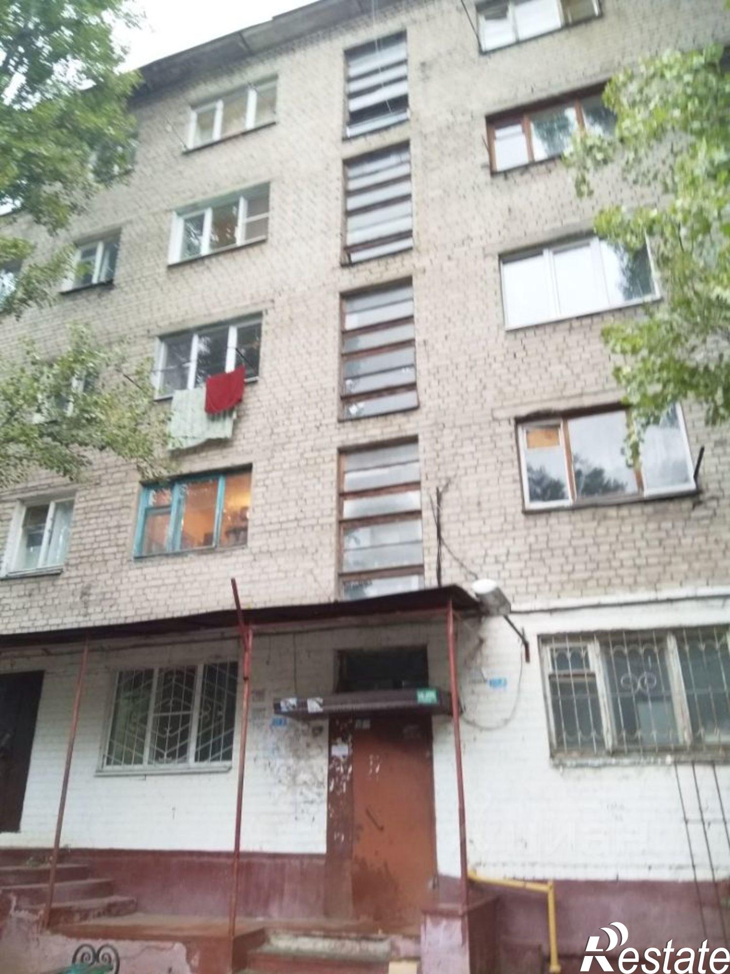 Сдать комнату за 9 500 рублей на ул Домостроителей, 20