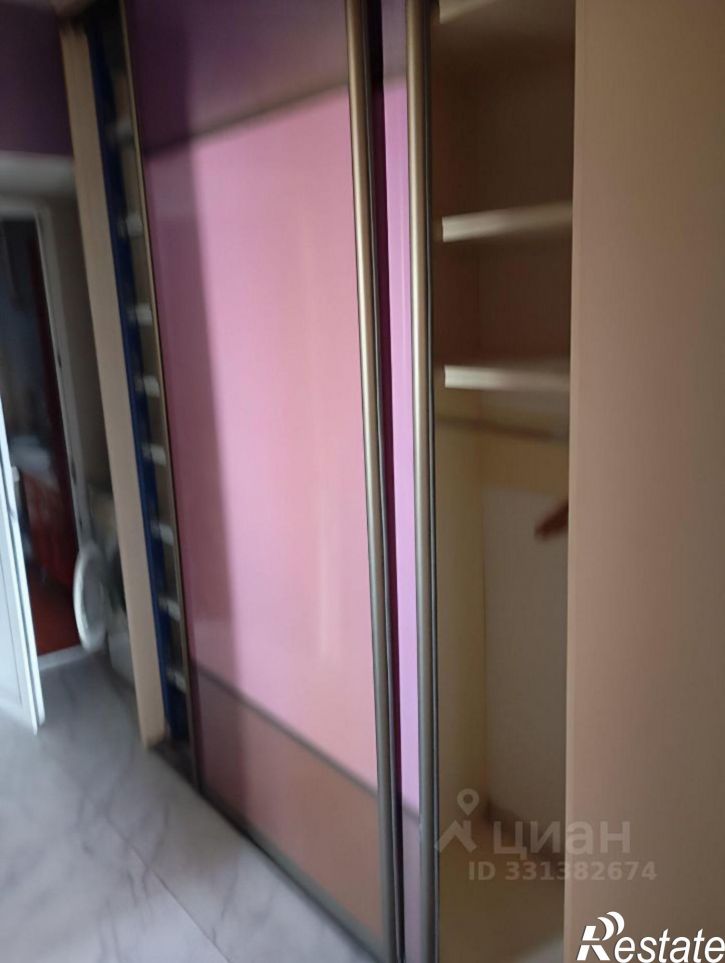 2-комн квартира ул Старых Большевиков, 90,  д. 90