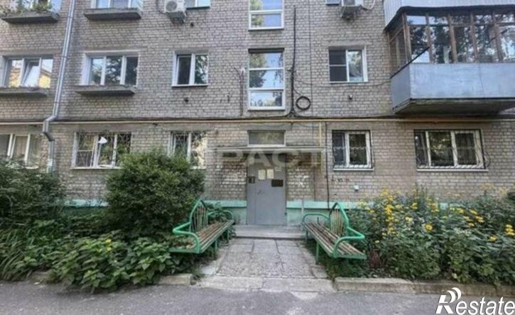 2-комн квартира ул 20-летия Октября, 107,  д. 107