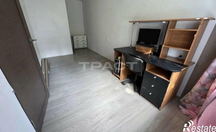2-комн квартира ул 20-летия Октября, 107,  д. 107