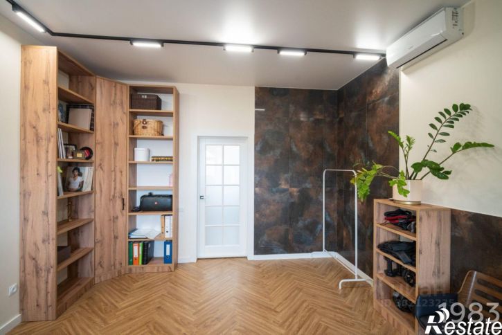 4-комн квартира ул Рылеева, 20,  д. 20