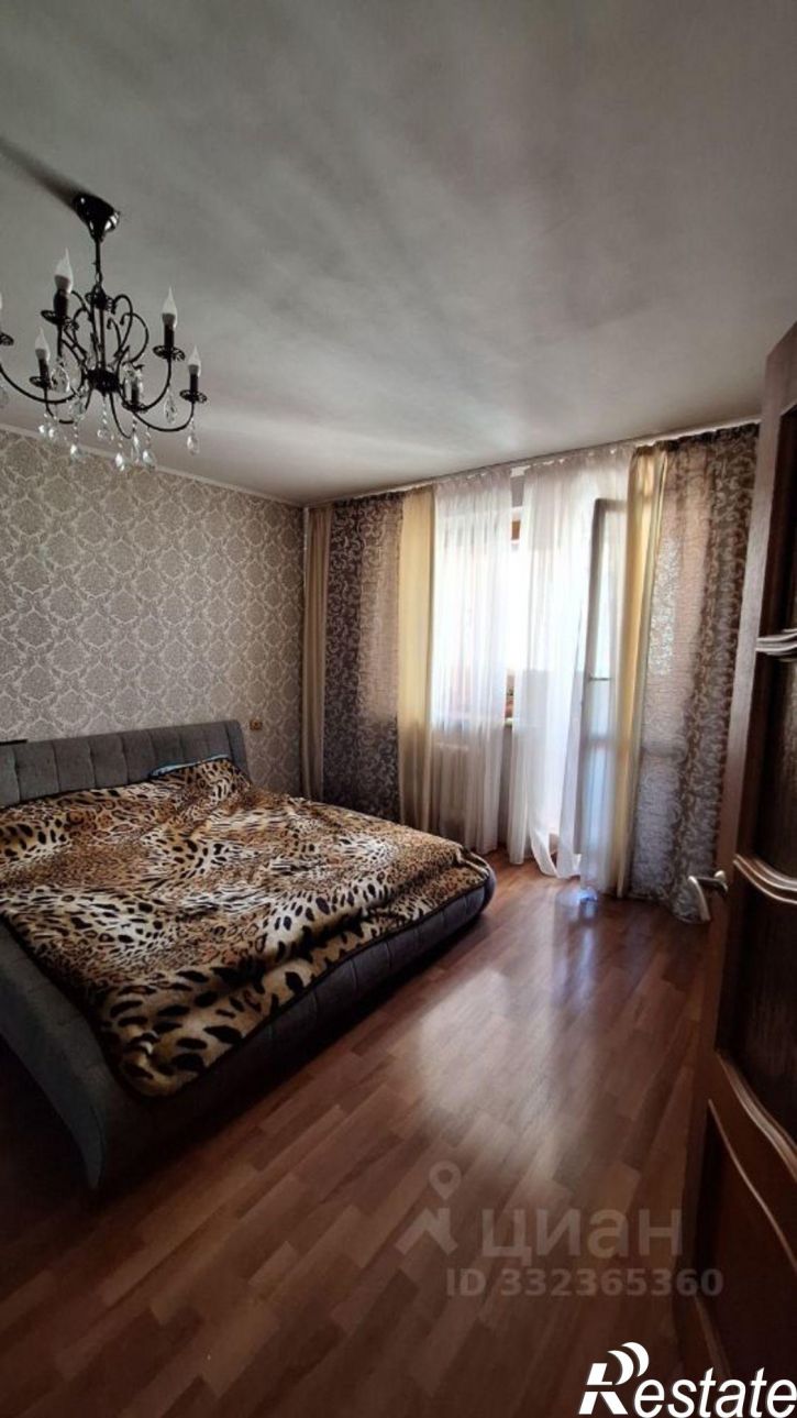 3-комн квартира ул 9 Января, 262/1,  д. 262/1