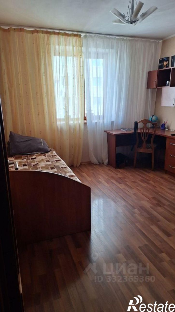 3-комн квартира ул 9 Января, 262/1,  д. 262/1