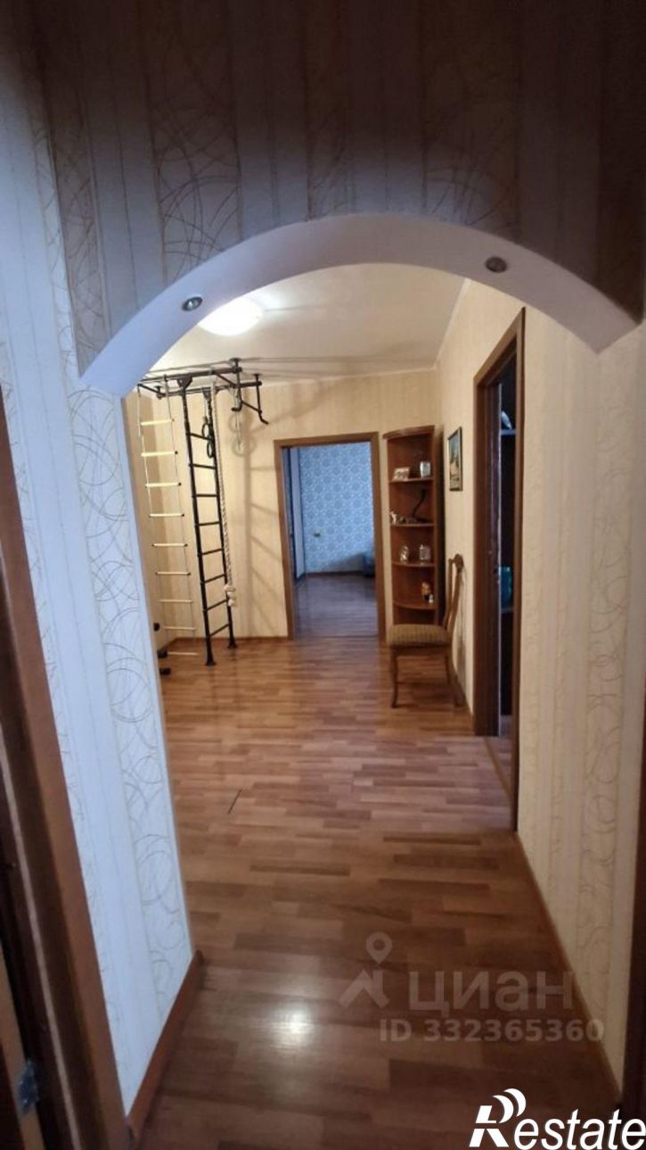 3-комн квартира ул 9 Января, 262/1,  д. 262/1