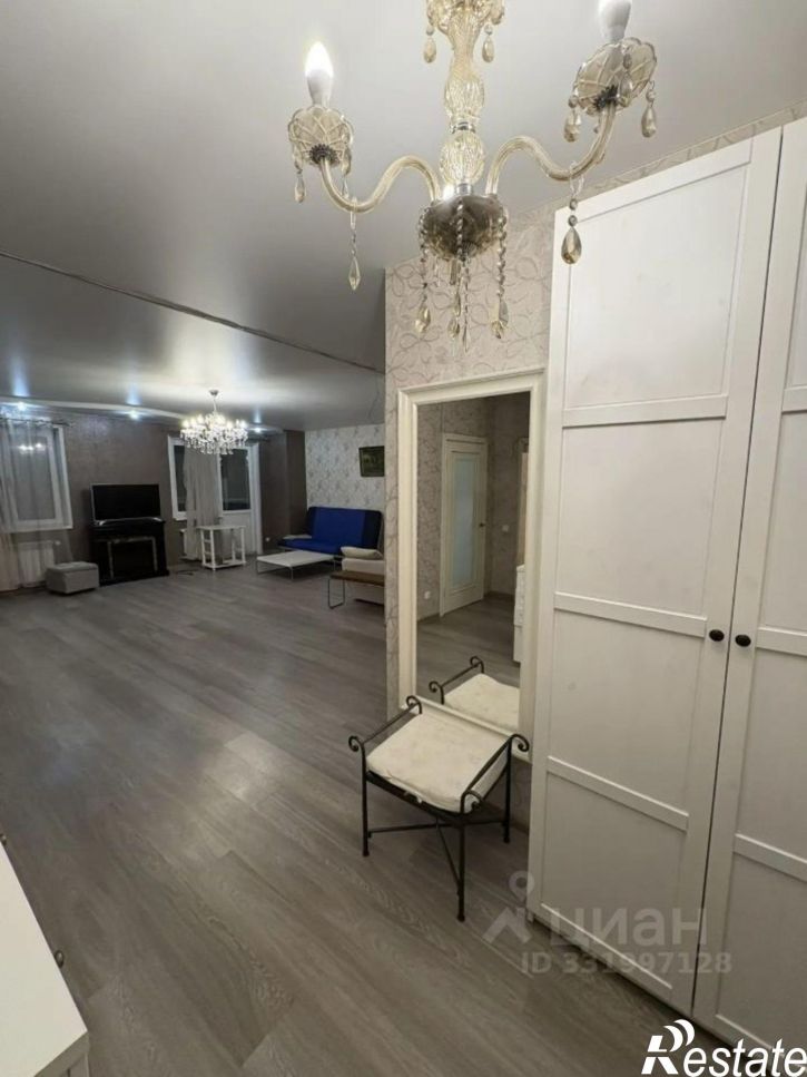 3-комн квартира ул Пятницкого, 65а,  д. 65а