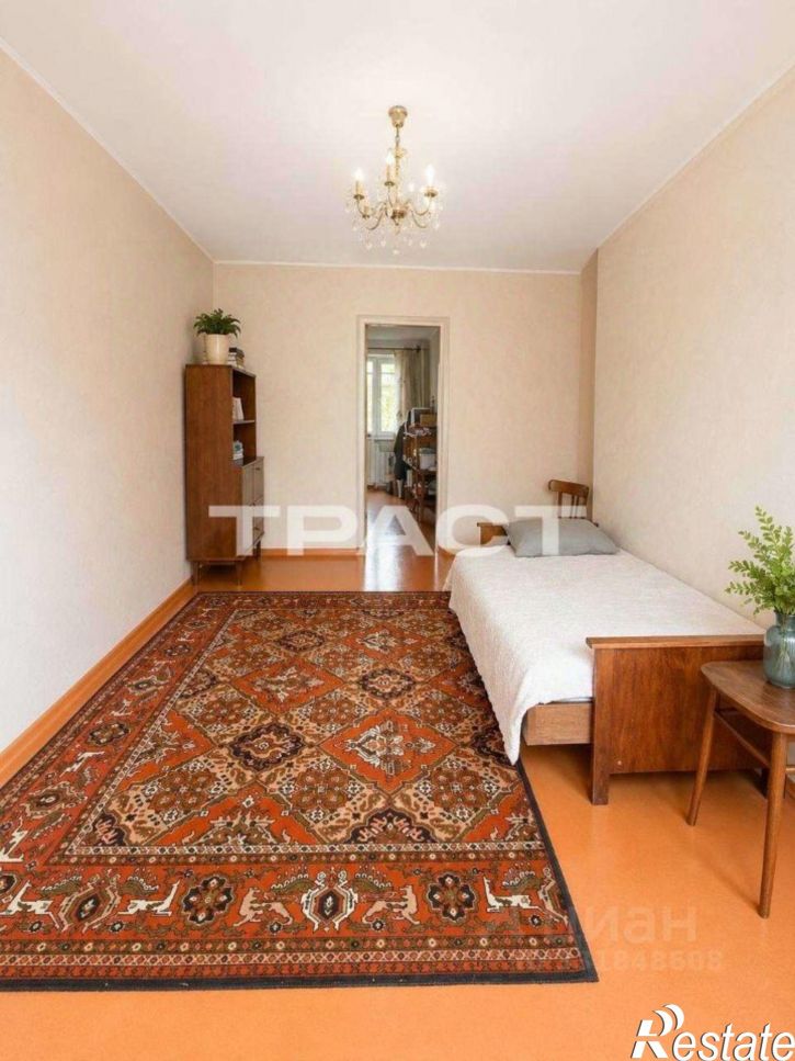 3-комн квартира ул Хользунова, 13,  д. 13