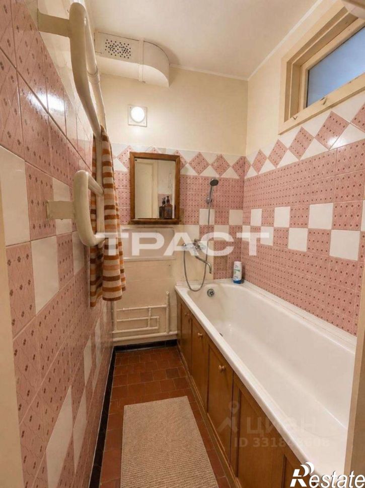 3-комн квартира ул Хользунова, 13,  д. 13