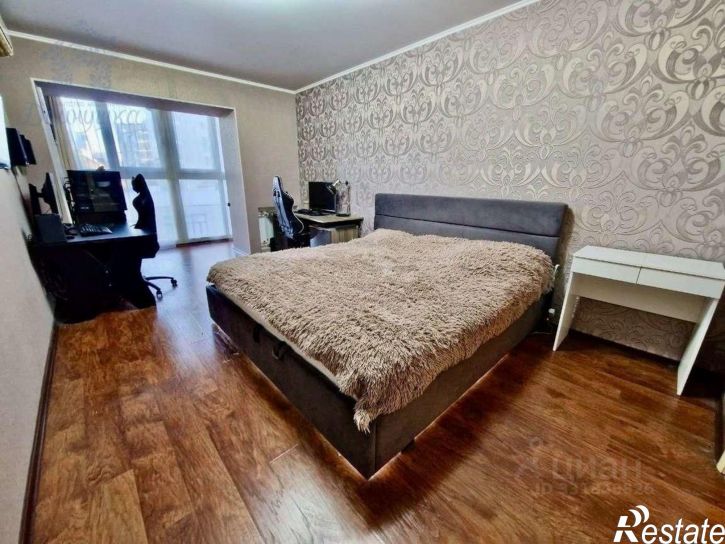 3-комн квартира ул Летчика Замкина, 48,  д. 48