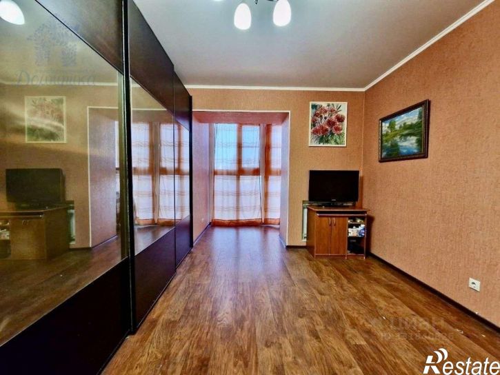 3-комн квартира ул Летчика Замкина, 48,  д. 48