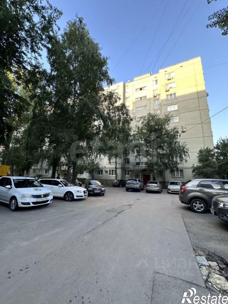 2-комн квартира ул 60-летия ВЛКСМ, 13,  д. 13