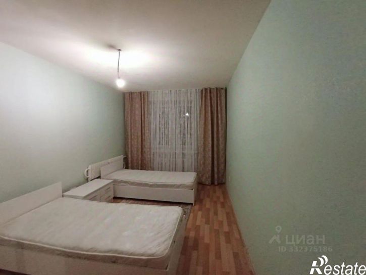 3-комн квартира ул Переверткина, 49,  д. 49