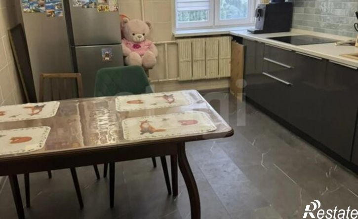 2-комн квартира б-р Победы, 1,  д. 1