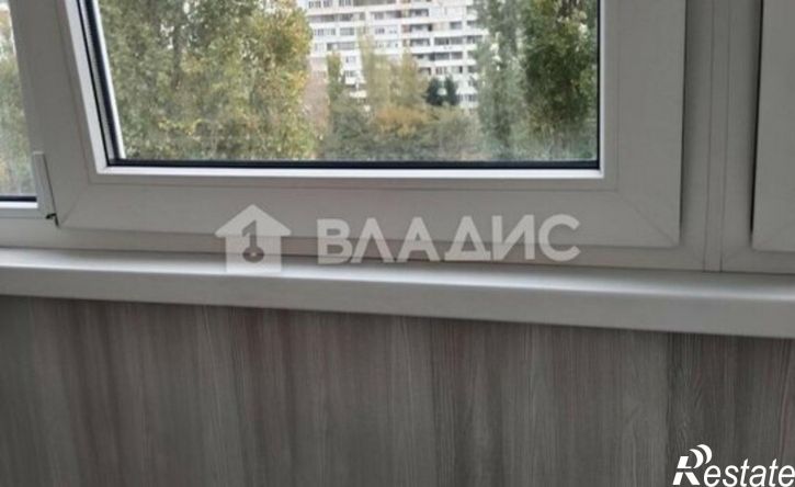2-комн квартира ул 60 Армии, 15,  д. 15