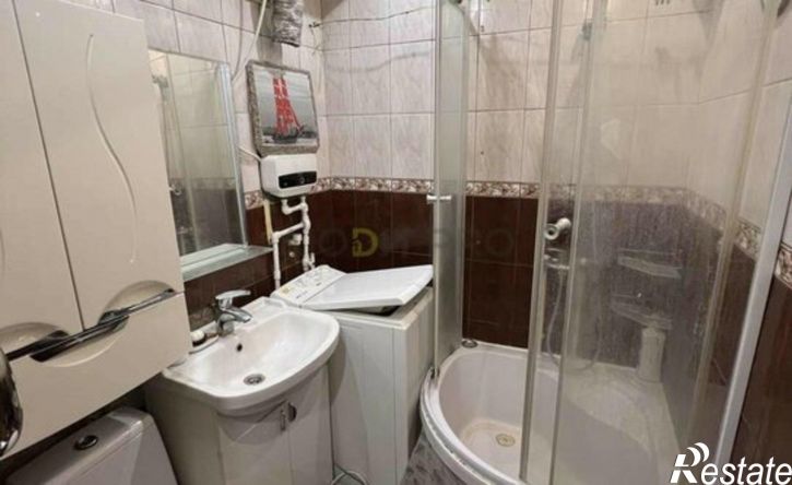 2-комн квартира ул Героев Стратосферы, 24 1,  д. 24 1,  к. 1