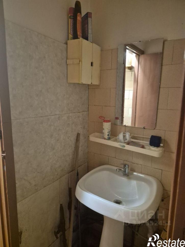 Комната ул Броневая, 12,  д. 12
