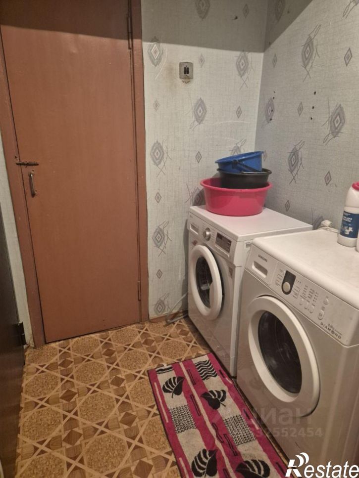 Комната ул Броневая, 12,  д. 12