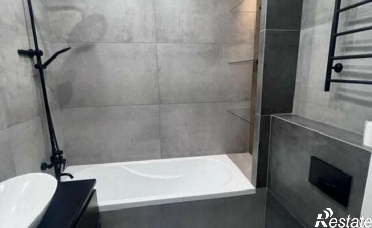 2-комн квартира Ленинский пр-кт, 215в,  д. 215в