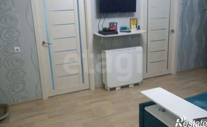 4-комн квартира ул Танеева, 12,  д. 12