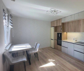 2-комн, 60кв м, этаж 16/18 ул Пескова, 3