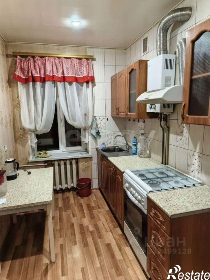 3-комн квартира ул Менделеева, 8,  д. 8