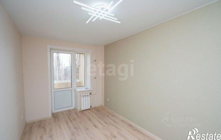 3-комн квартира ул Хользунова, 15,  д. 15