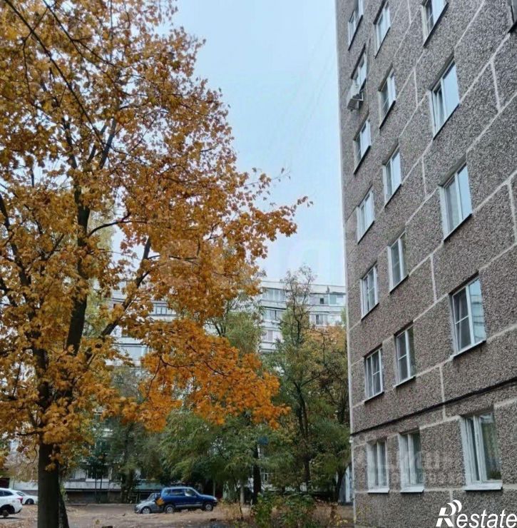 2-комн квартира ул 60 Армии, 15,  д. 15