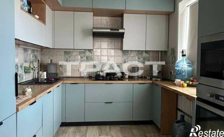 4-комн квартира ул Кропоткина, 11а,  д. 11а