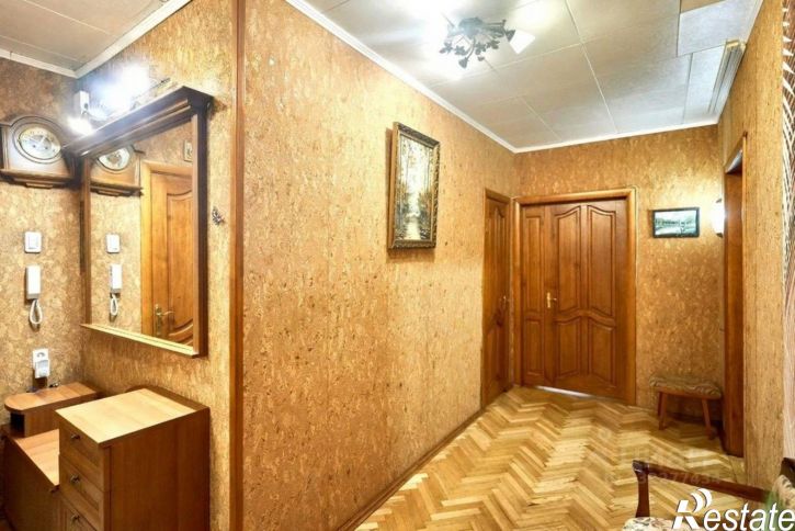 4-комн квартира ул Генерала Лизюкова, 17,  д. 17