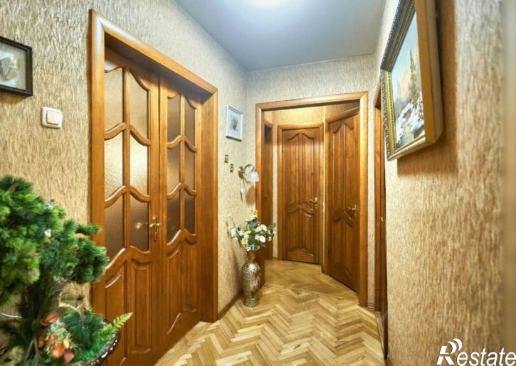 4-комн квартира ул Генерала Лизюкова, 17,  д. 17