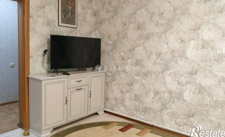 2-комн квартира ул Брянская, 19,  д. 19
