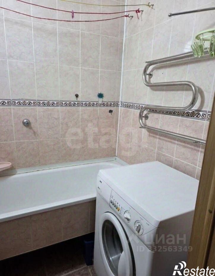 2-комн квартира ул Землячки, 43,  д. 43