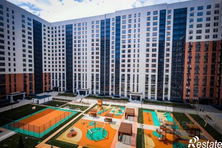 3-комн квартира в новом доме улица Загоровского