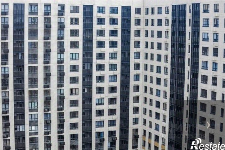 3-комн квартира в новом доме улица Загоровского