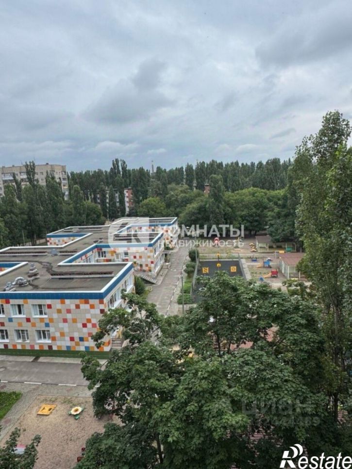 2-комн квартира ул 25 Января, 8а,  д. 8а