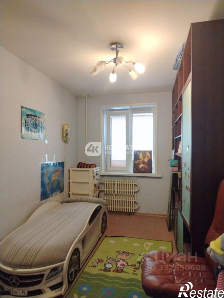 3-комн квартира пр-кт Труда, 157,  д. 157