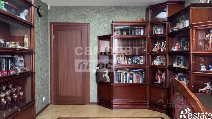 4-комн квартира ул Средне-Московская, 6а,  д. 6а