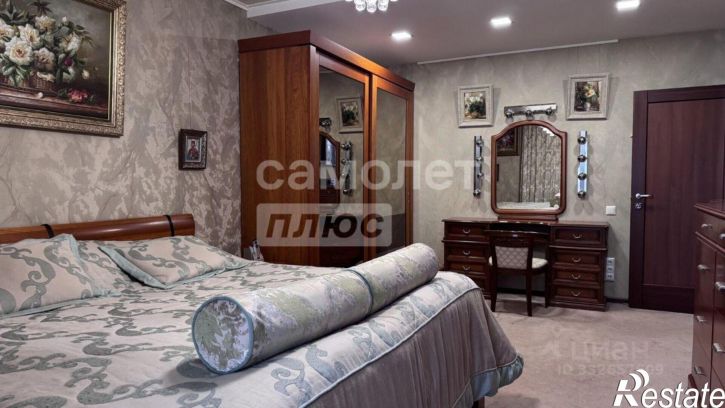 4-комн квартира ул Средне-Московская, 6а,  д. 6а