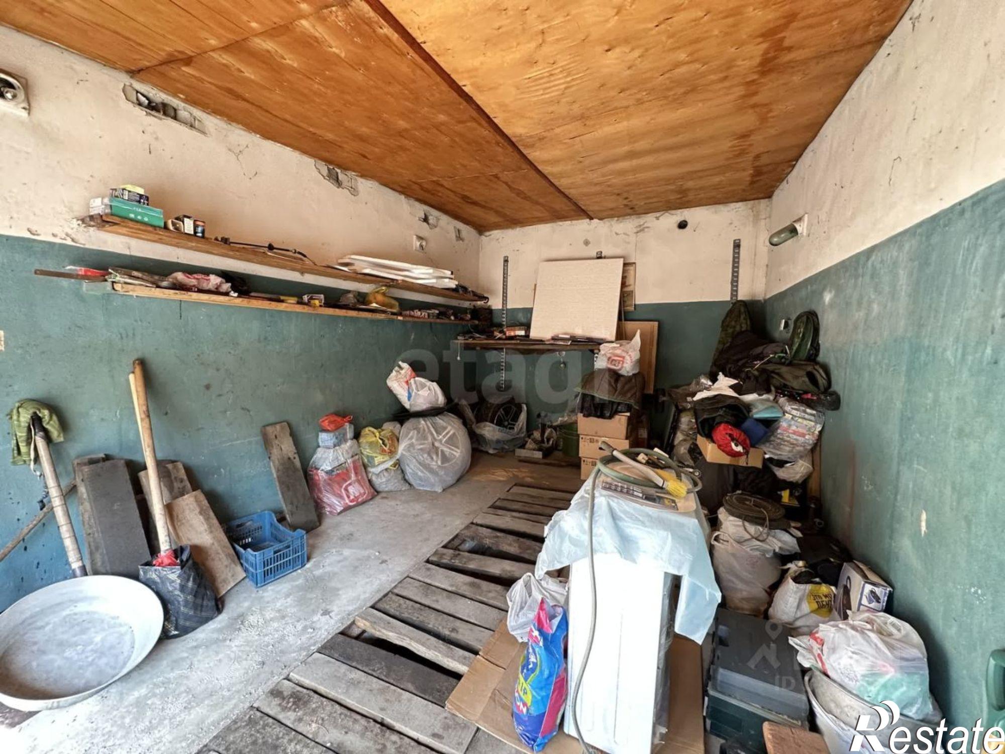 Купить гараж, место в паркинге за 372 172 рублей на ул Любы Шевцовой, 34