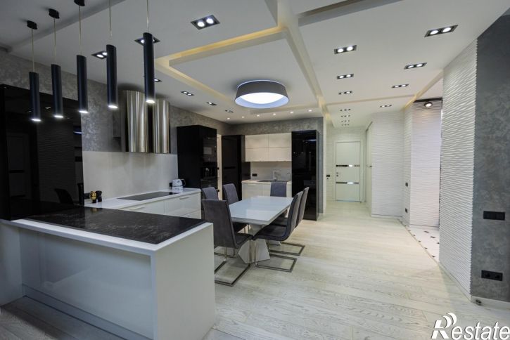 4-комн квартира Сакко и Ванцетти ул., 78А