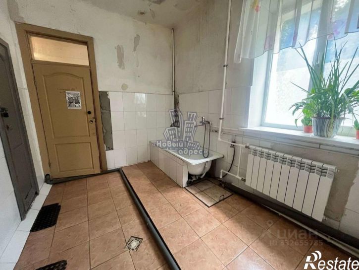 Комната пр-кт Труда, 25,  д. 25