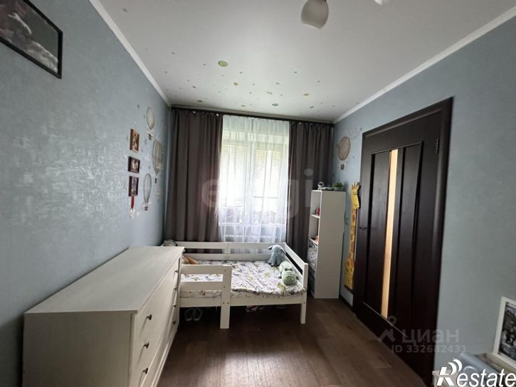 2-комн квартира ул Космонавтов, 10,  д. 10