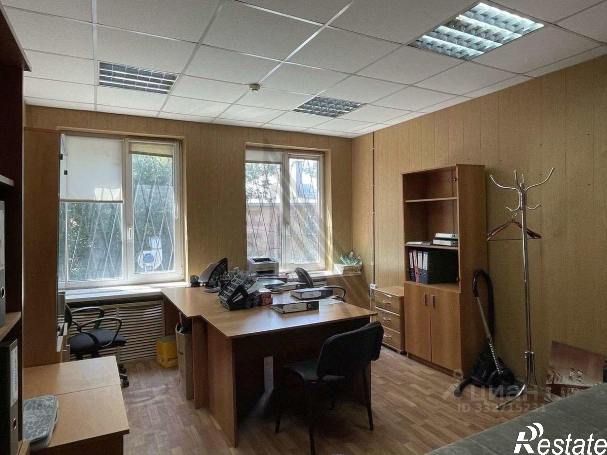 Сдать офис, помещение под офис за 12 000 рублей на пр-кт Труда, 139Д