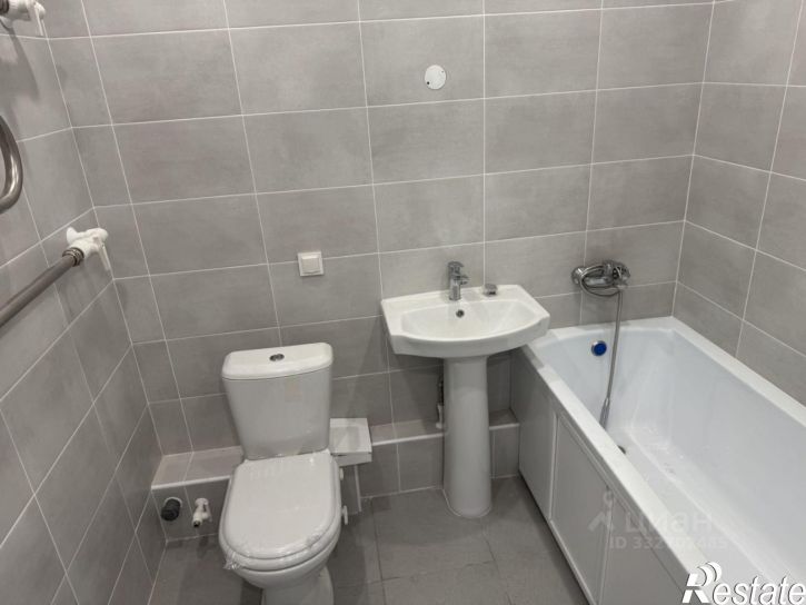 1-комн квартира пр-кт Труда, 93 2,  д. 93 2,  к. 2