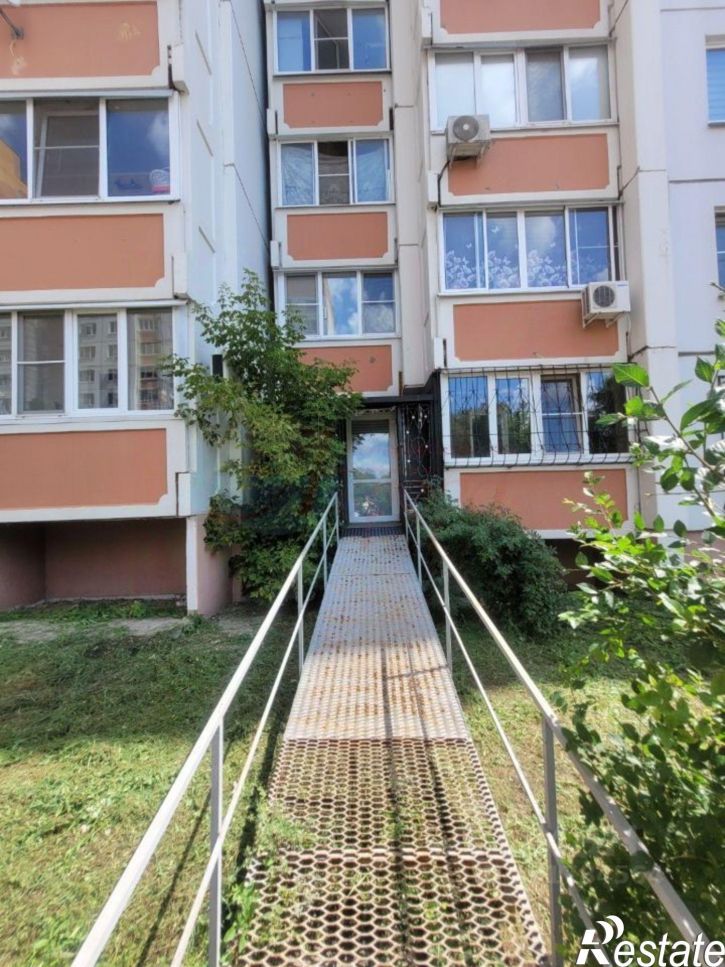 2-комн квартира пр-кт Патриотов, 31,  д. 31