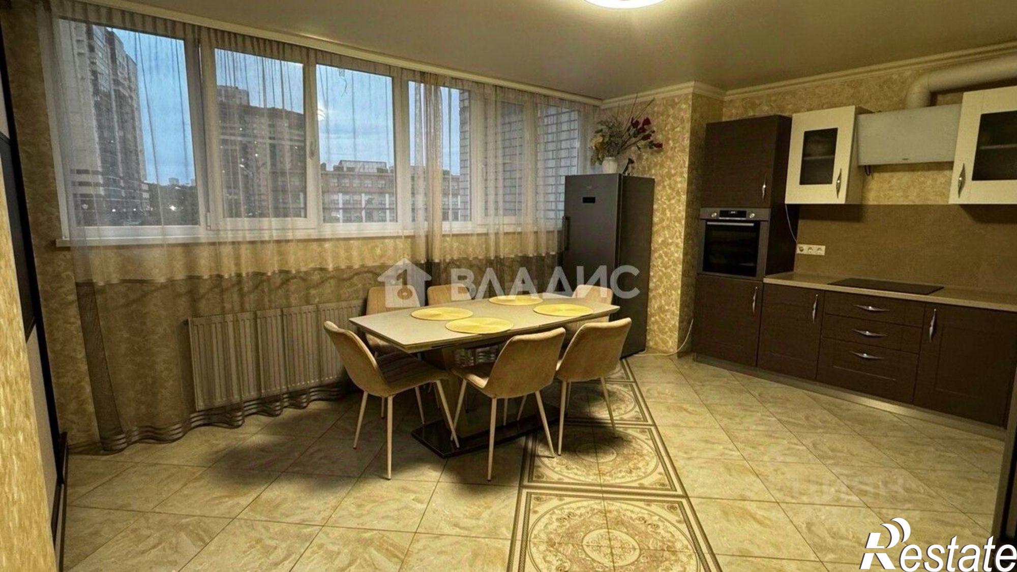 Купить квартиру за 12 000 000 рублей на Олимпийский б-р, 6