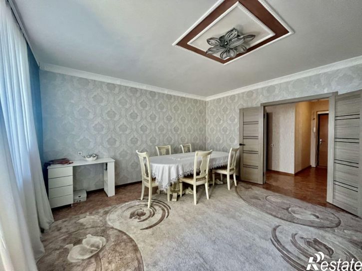 2-комн квартира ул 9 Января, 241/9,  д. 241/9