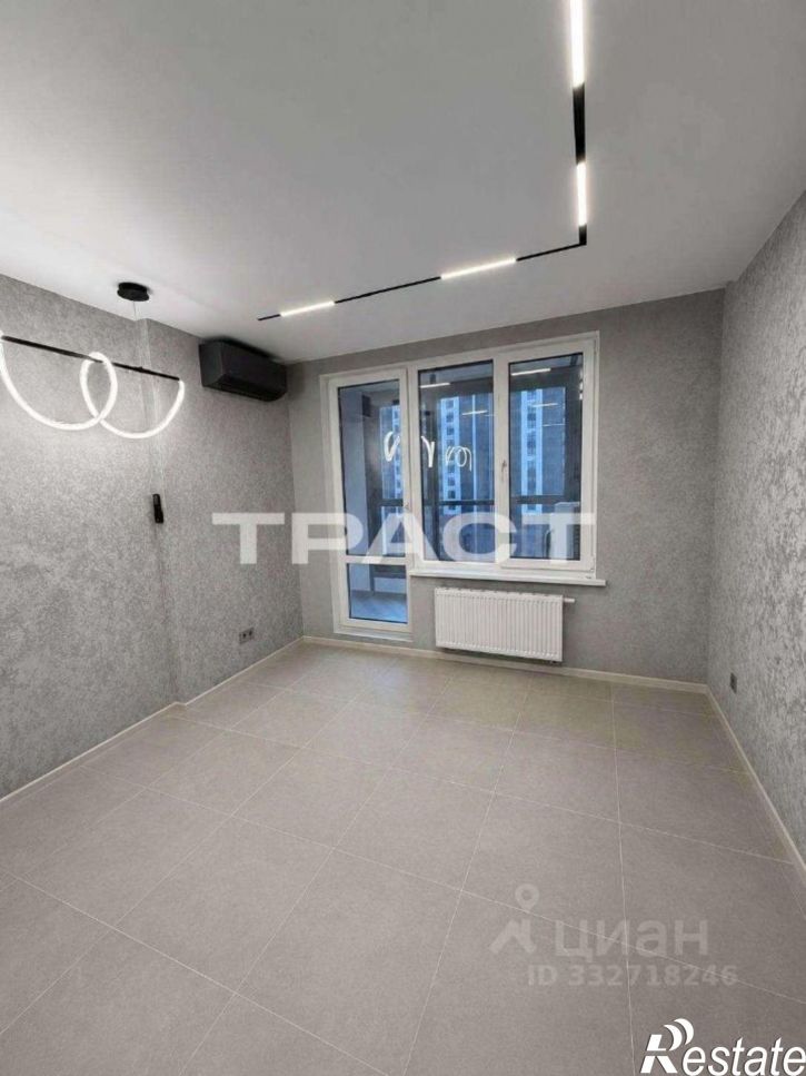 3-комн квартира Московский пр-кт, 132,  д. 132